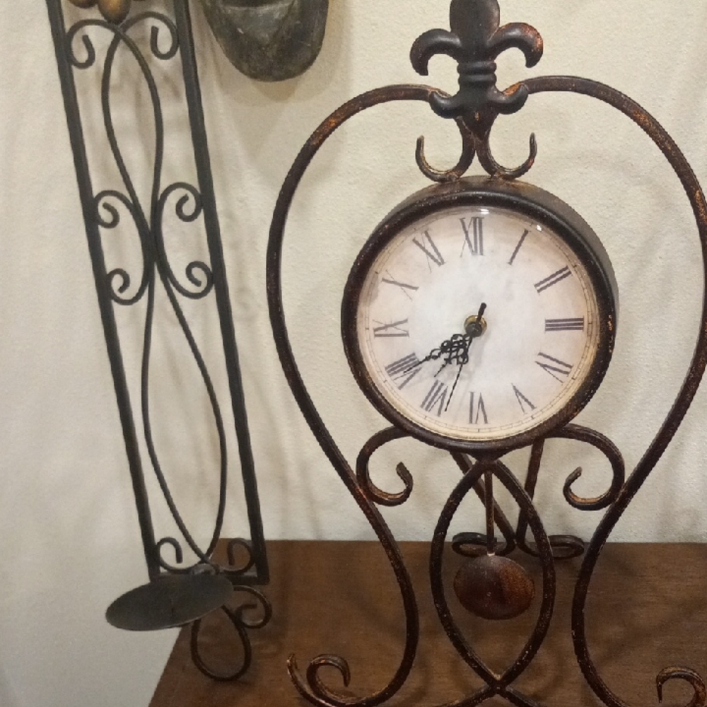 Elegant Black and Brown Pier One Wall Clock And Fleur De Lei Bundle